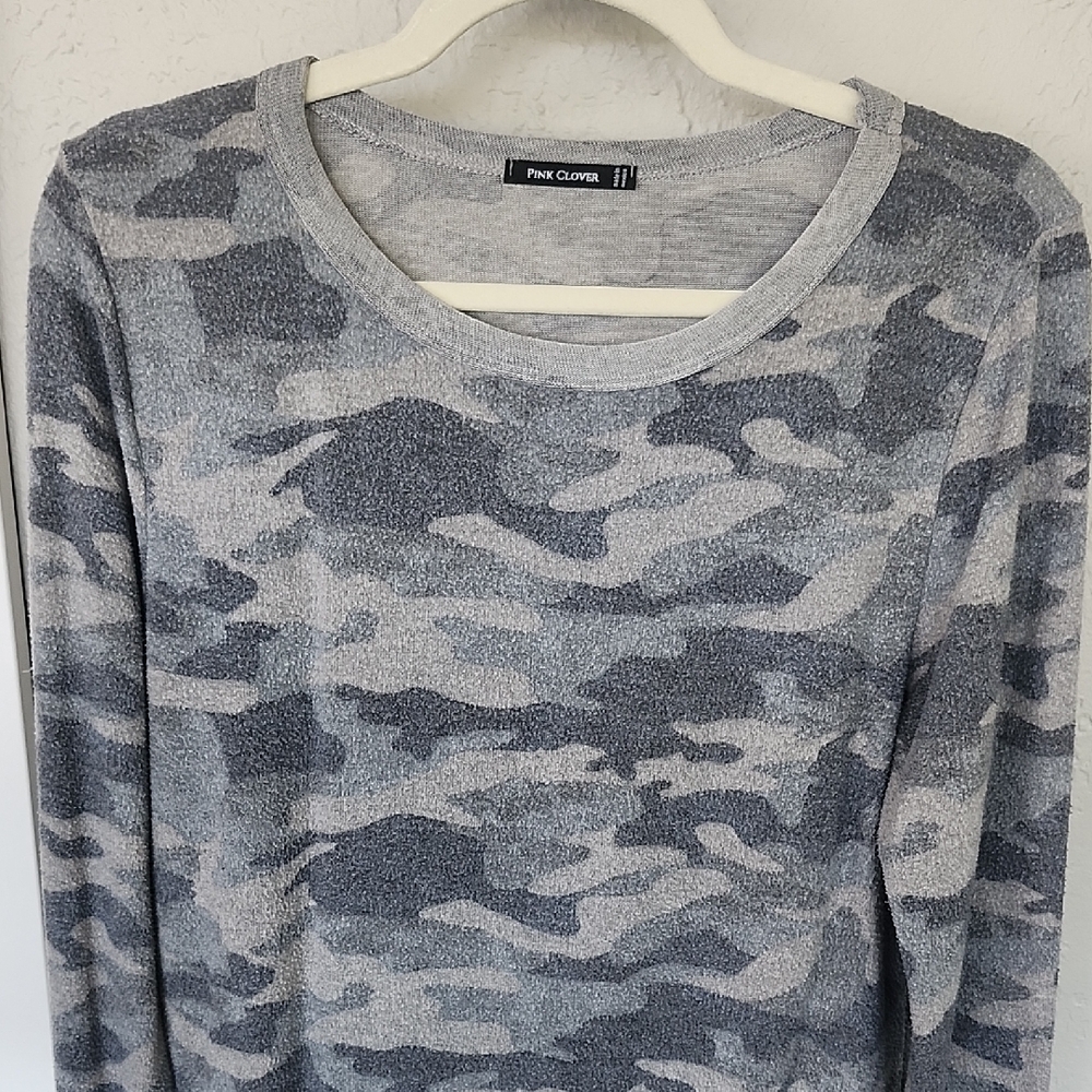 Pink Clover Camouflage Knit Top